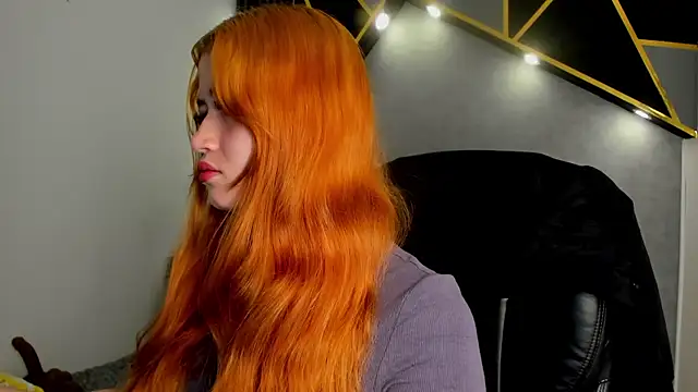 almma shy online show from February 3, 2:55 pm