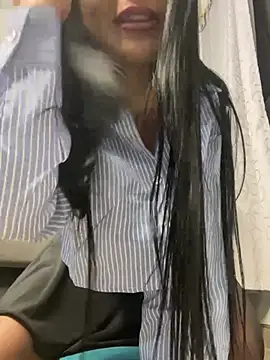 Snapshot of Nikothyna chatting on January 30, 4:48 am Nikothyna online show from January 30, 4:48 am