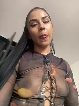 Snapshot of Nikothyna chatting on March 21, 6:18 pm Nikothyna online show from March 21, 6:18 pm