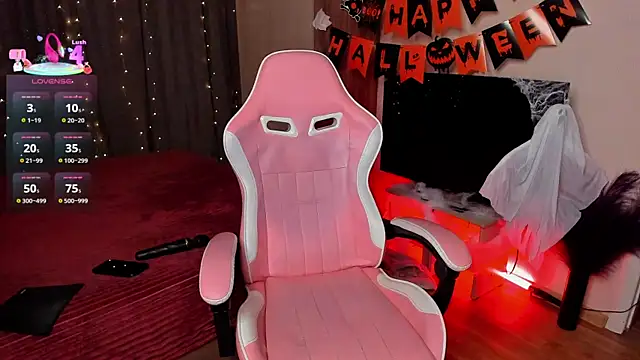 Snapshot of Jane_Paws chatting on October 29, 2:14 am Jane Paws online show from October 29, 2:14 am