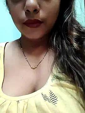 sexyindi couple online show from January 5, 3:23 pm