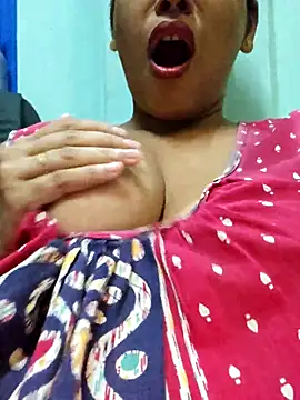 sexyindi couple online show from September 23, 1:36 pm