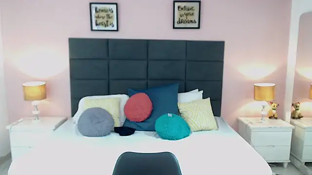 MadisonJenner online show from March 6, 5:33 pm