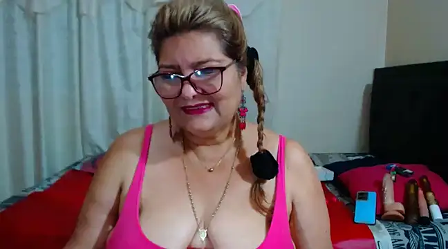 maturehot649 online show from January 10, 12:26 pm