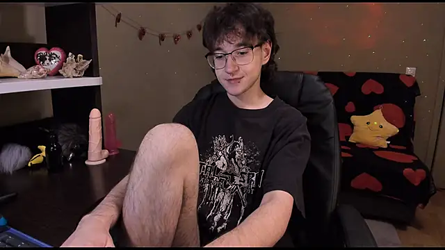 Snapshot of zackstivens chatting on February 20, 11:43 pm zackstivens online show from February 20, 11:43 pm