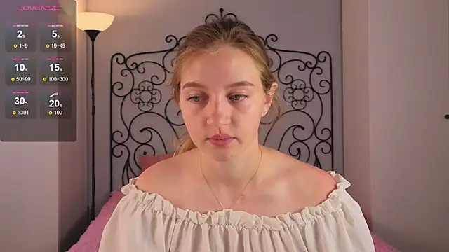 Ksuhesa online show from September 13, 8:14 am