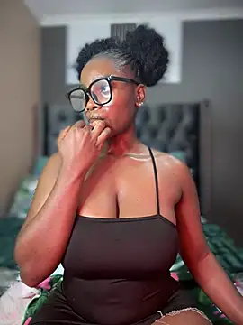 Candy-Heart online show from March 3, 9:26 pm