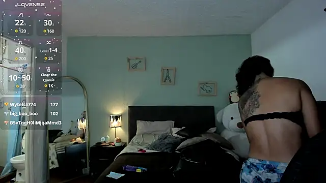 kristen kassi online show from February 8, 11:12 am