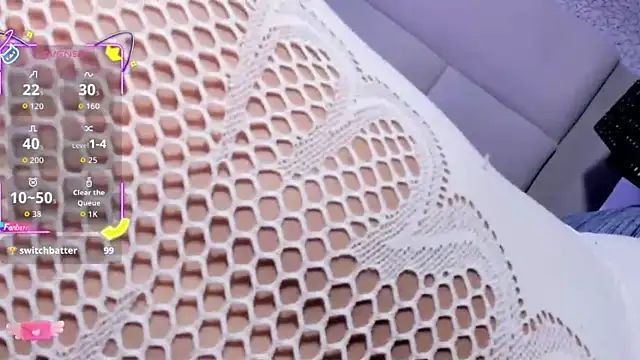 Summer walkerr online show from September 27, 12:43 pm