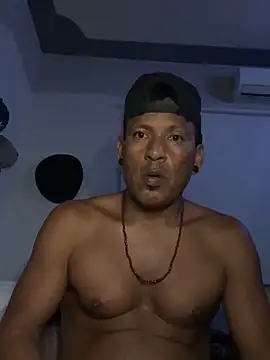 Snapshot of Capxxx chatting on October 13, 3:28 am Capxxx online show from October 13, 3:28 am