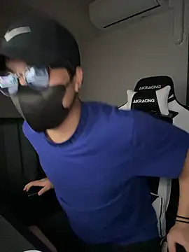 Snapshot of pako60_pako60 chatting on September 15, 2:39 pm pako60 pako60 online show from September 15, 2:39 pm