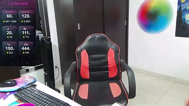 Snapshot of davianath chatting on February 7, 10:20 pm davianath online show from February 7, 10:20 pm