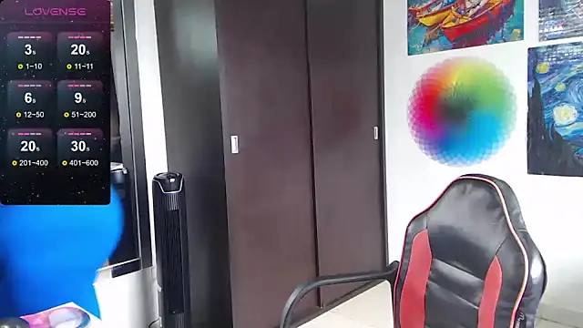 Snapshot of davianath chatting on February 25, 7:25 pm davianath online show from February 25, 7:25 pm