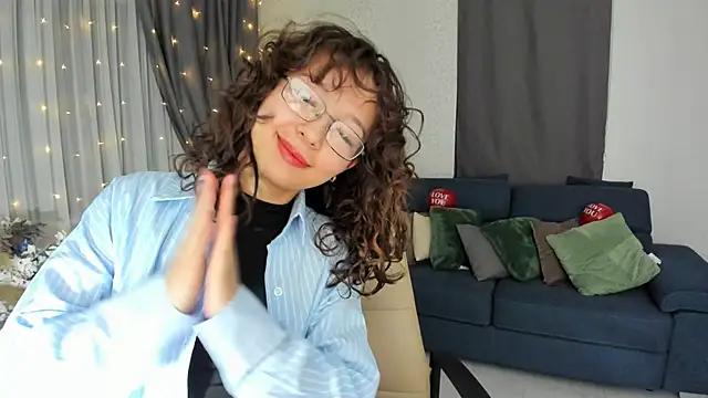 AgnieszkaBanana online show from February 13, 3:07 am