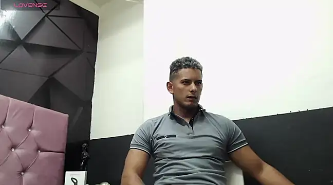 Chris Dick23 online show from December 28, 5:12 am