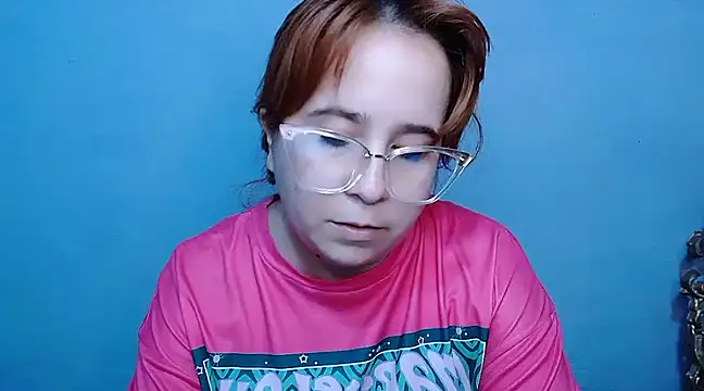 Snapshot of SubLayla01 chatting on February 28, 5:59 pm SubLayla01 online show from February 28, 5:59 pm