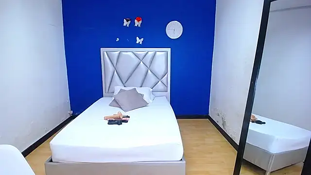 exotic karmella online show from January 22, 8:59 pm