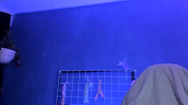 Hellen dumont online show from February 10, 1:14 am