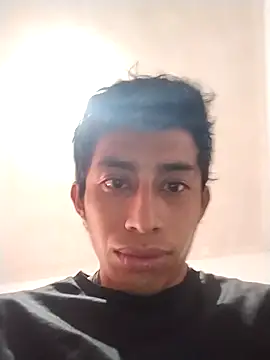 Flaquito pitudo online show from December 1, 6:08 pm