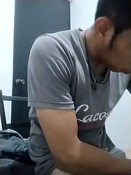 Flaquito pitudo online show from December 16, 10:08 am