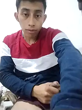 Flaquito pitudo online show from December 17, 11:39 am