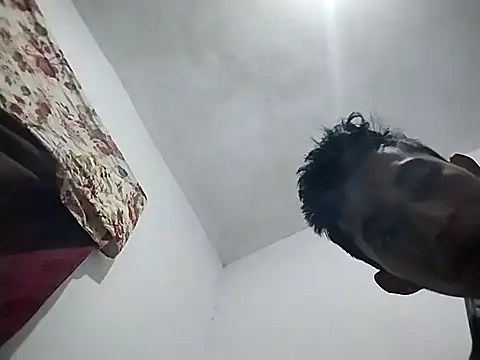 Flaquito pitudo online show from December 21, 12:09 am