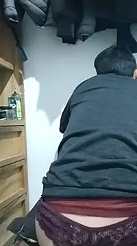 Flaquito pitudo online show from December 28, 11:19 am