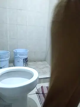 Flaquito pitudo online show from January 20, 1:50 am