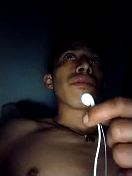 Flaquito pitudo online show from March 16, 10:11 am