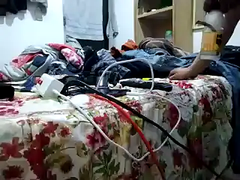 Flaquito pitudo online show from March 18, 6:25 am