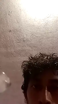 Flaquito pitudo online show from September 28, 11:32 pm