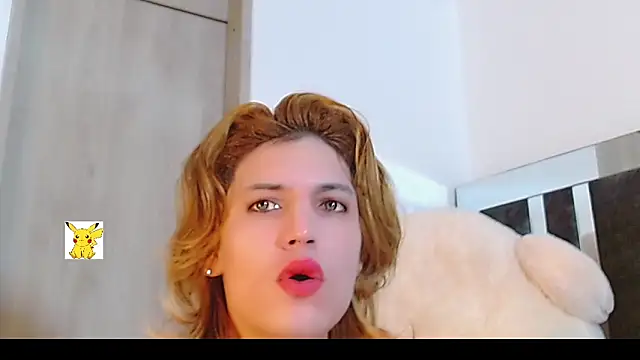 honey skin online show from February 9, 3:01 pm