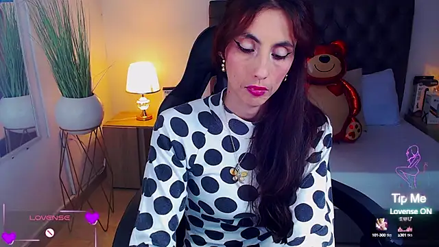 candy summer28 online show from March 4, 10:16 pm