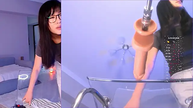 Snapshot of jane_sui chatting on January 25, 12:37 pm jane sui online show from January 25, 12:37 pm