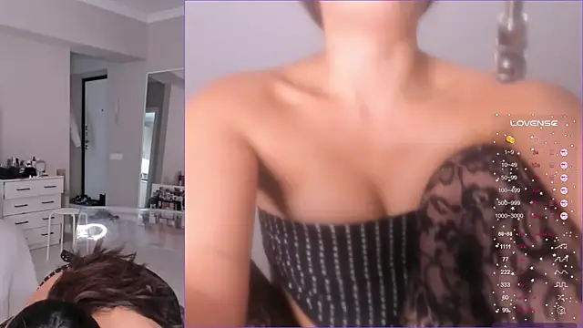 Snapshot of jane_sui chatting on October 3, 2:52 am jane sui online show from October 3, 2:52 am