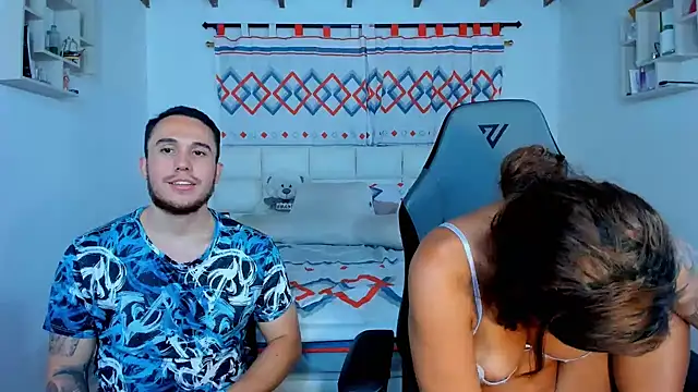 xxx sweet couple  online show from December 21, 6:19 am