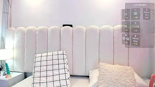 Mia rom11 online show from February 18, 12:39 pm