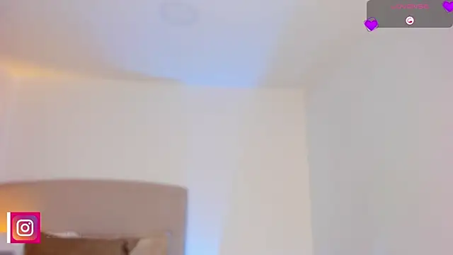 Ammy xx online show from October 10, 7:35 pm