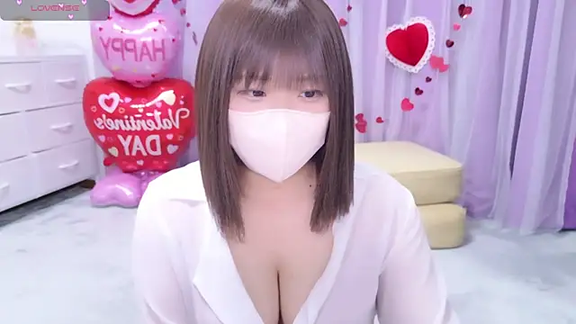 Snapshot of _mirai0917 chatting on February 10, 8:42 am mirai0917 online show from February 10, 8:42 am