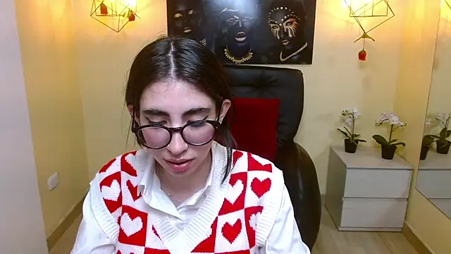 LenaRoses online show from February 28, 7:03 pm