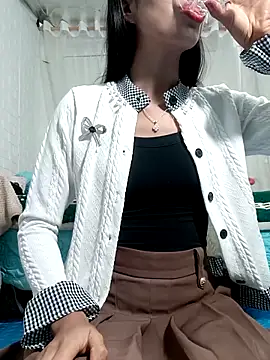 Sweet Toy20 online show from November 23, 10:53 pm