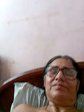  candi online show from March 4, 2:21 pm