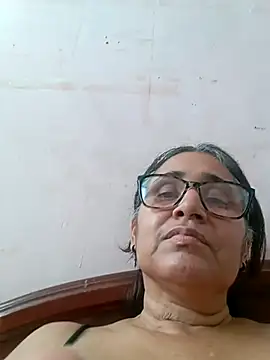  candi online show from March 6, 7:32 pm