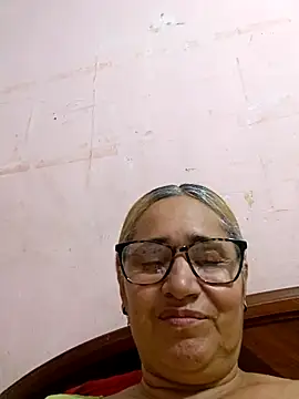  candi online show from September 17, 12:01 am