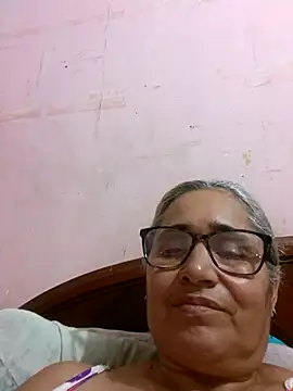  candi online show from September 24, 11:30 pm