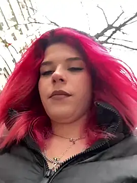 Snapshot of RiriRoseey chatting on February 7, 8:01 am RiriRoseey online show from February 7, 8:01 am