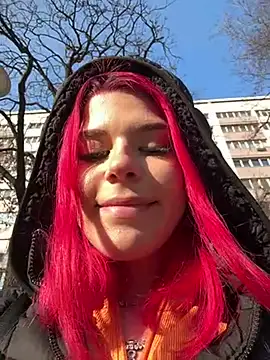 Snapshot of RiriRoseey chatting on February 12, 7:55 am RiriRoseey online show from February 12, 7:55 am