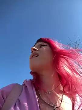 Snapshot of RiriRoseey chatting on March 20, 11:16 am RiriRoseey online show from March 20, 11:16 am