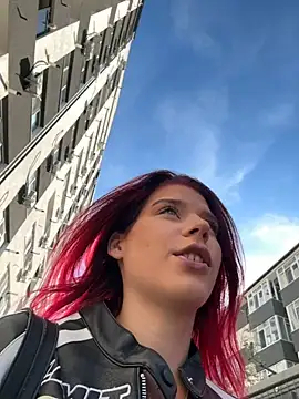 Snapshot of RiriRoseey chatting on November 1, 8:38 am RiriRoseey online show from November 1, 8:38 am