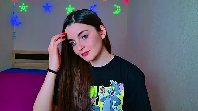 Miss Arwen online show from December 3, 6:48 am